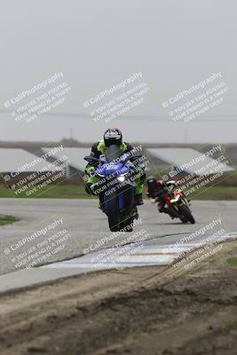 media/Nov-29-2025-TrackDaz (Sat) [[10ae2d9bce]]/A Group/Session 4 (Wheelie Bump)/